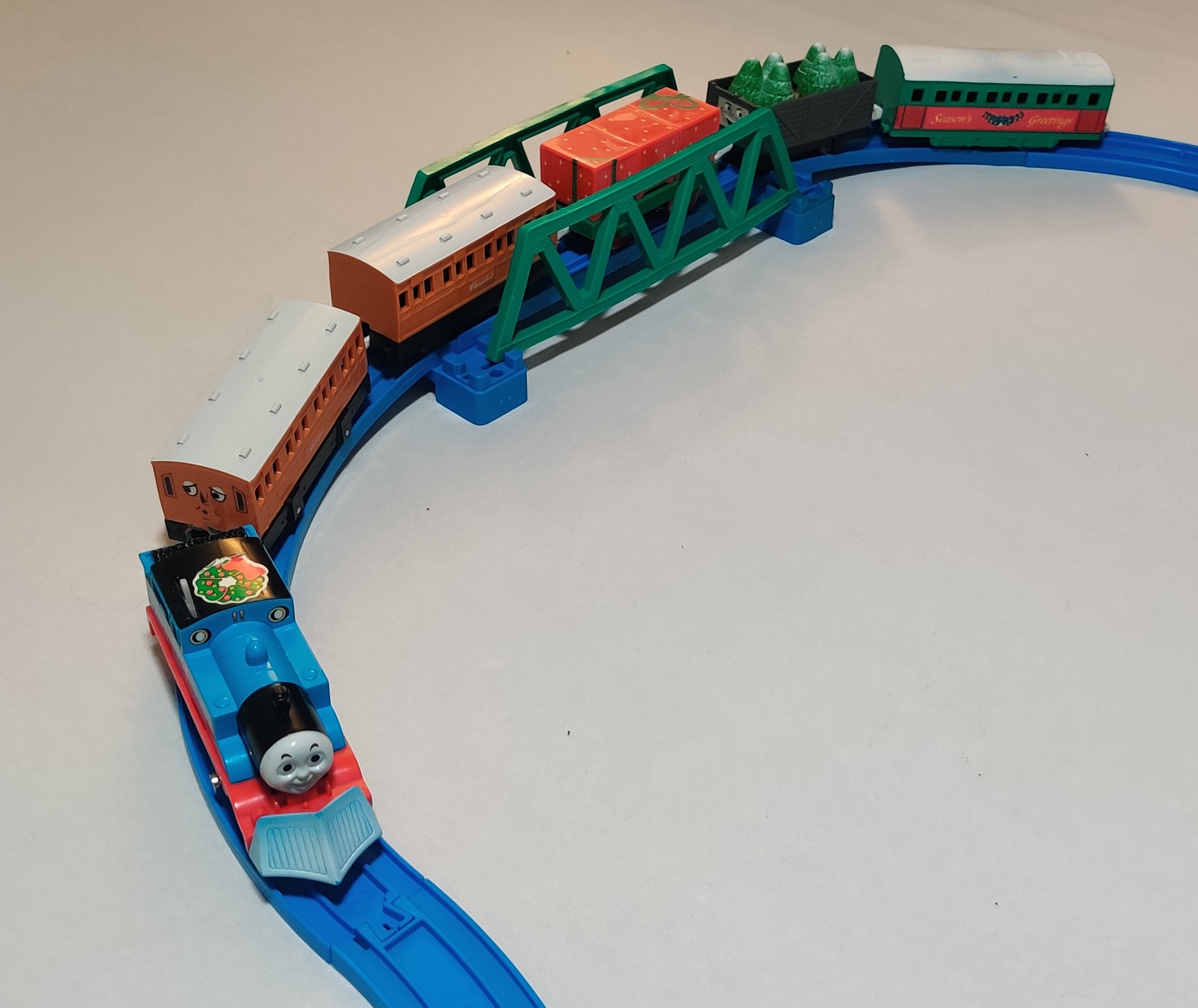 Tomy Thomas Holiday Set